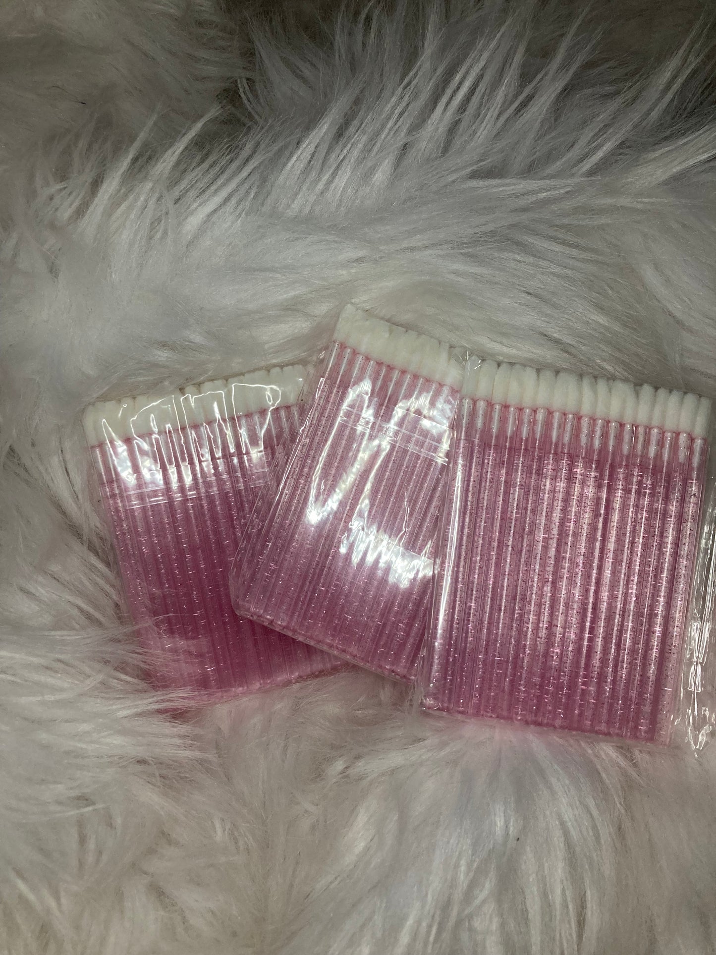 Glitter lip brush 50 count